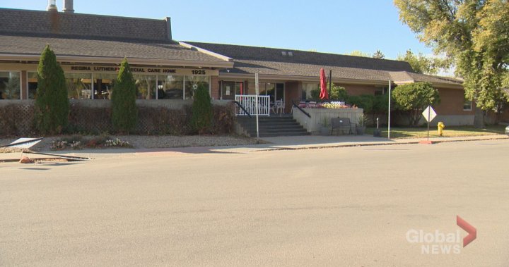 Regina residents upset after learning long-term care home plans to end services
