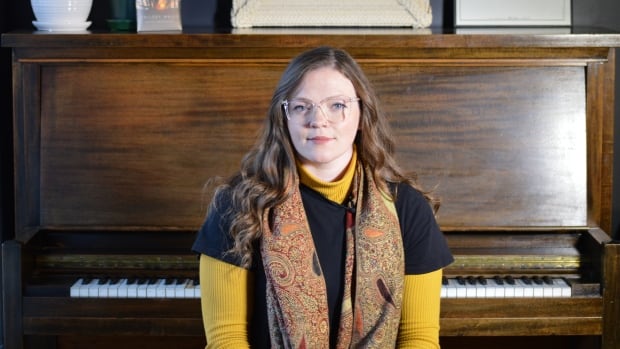 This therapist can’t afford her dream job — and gave it up so she could pay rent